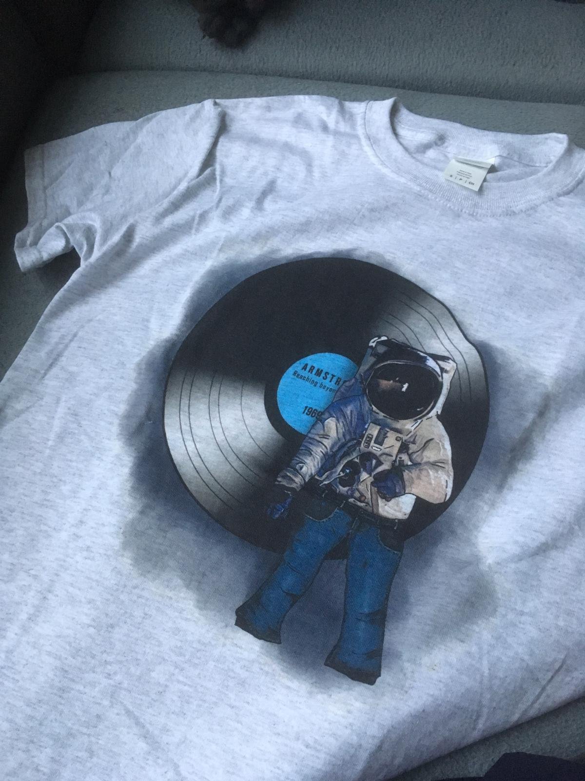 Astronaut T-shirt Design
